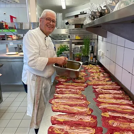 Hotel Auerhahn Nest Bad Wildbad